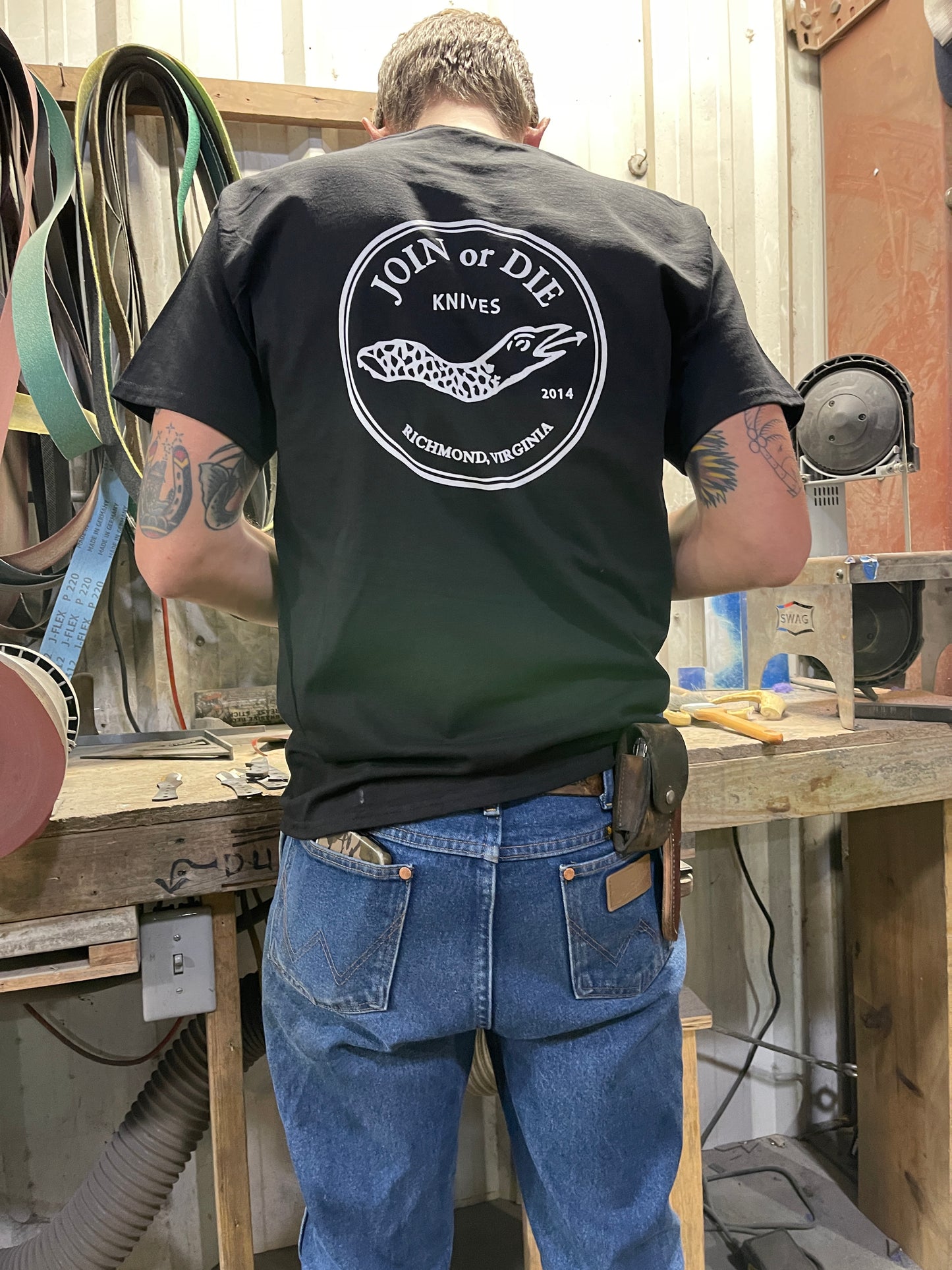 Join or Die Challenge Coin Tee