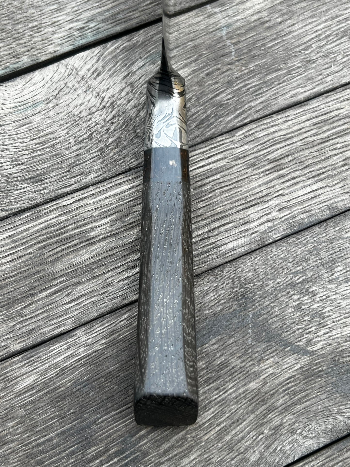 
                  
                    Integral Feather Damascus Chef
                  
                