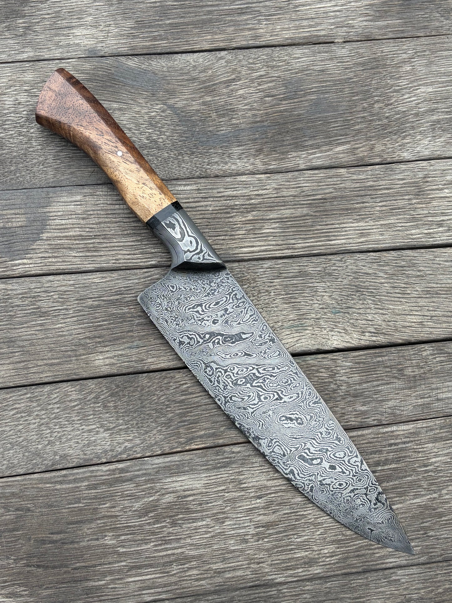 
                  
                    Integral Damascus Chef Knife
                  
                