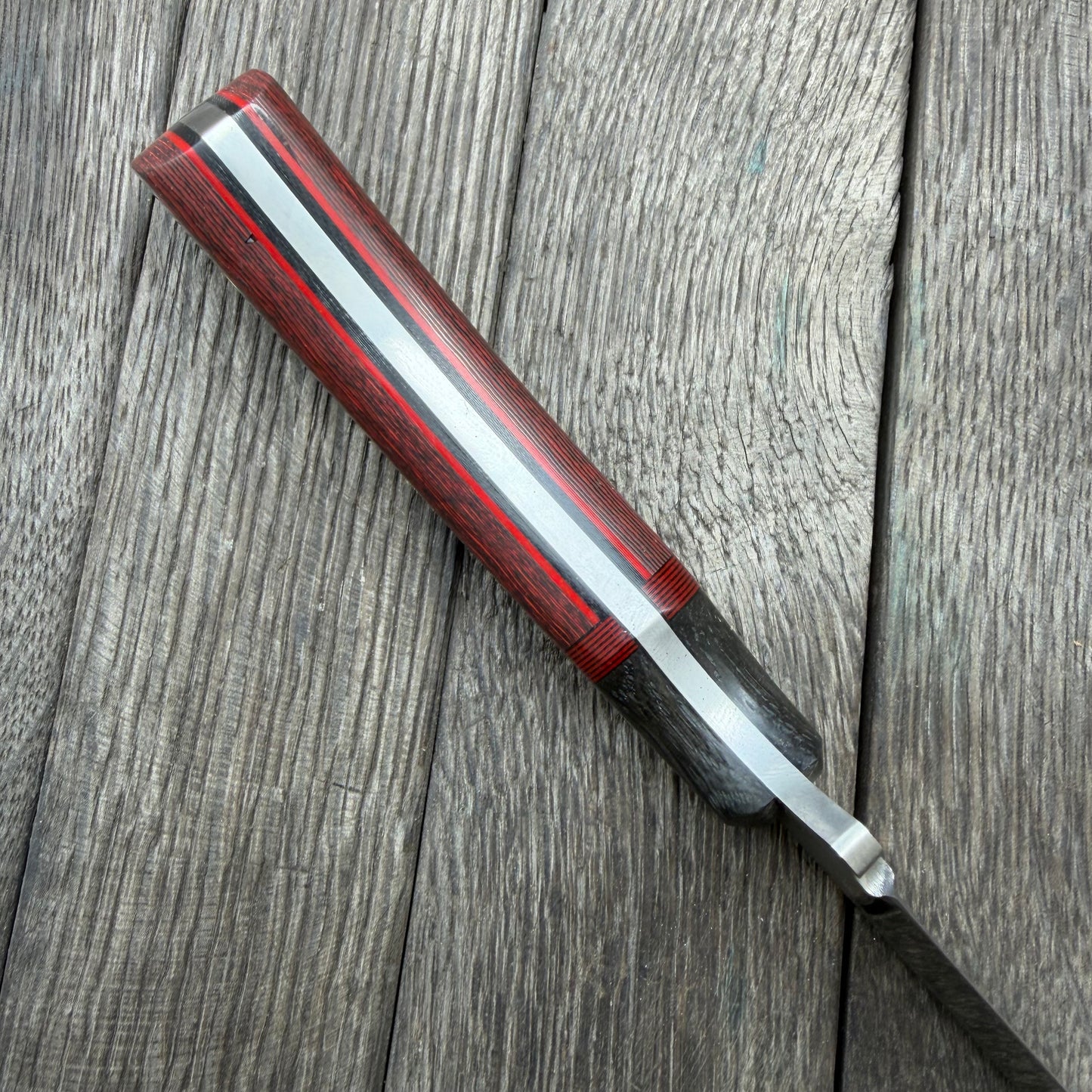 
                  
                    Magnacut Explorer
                  
                