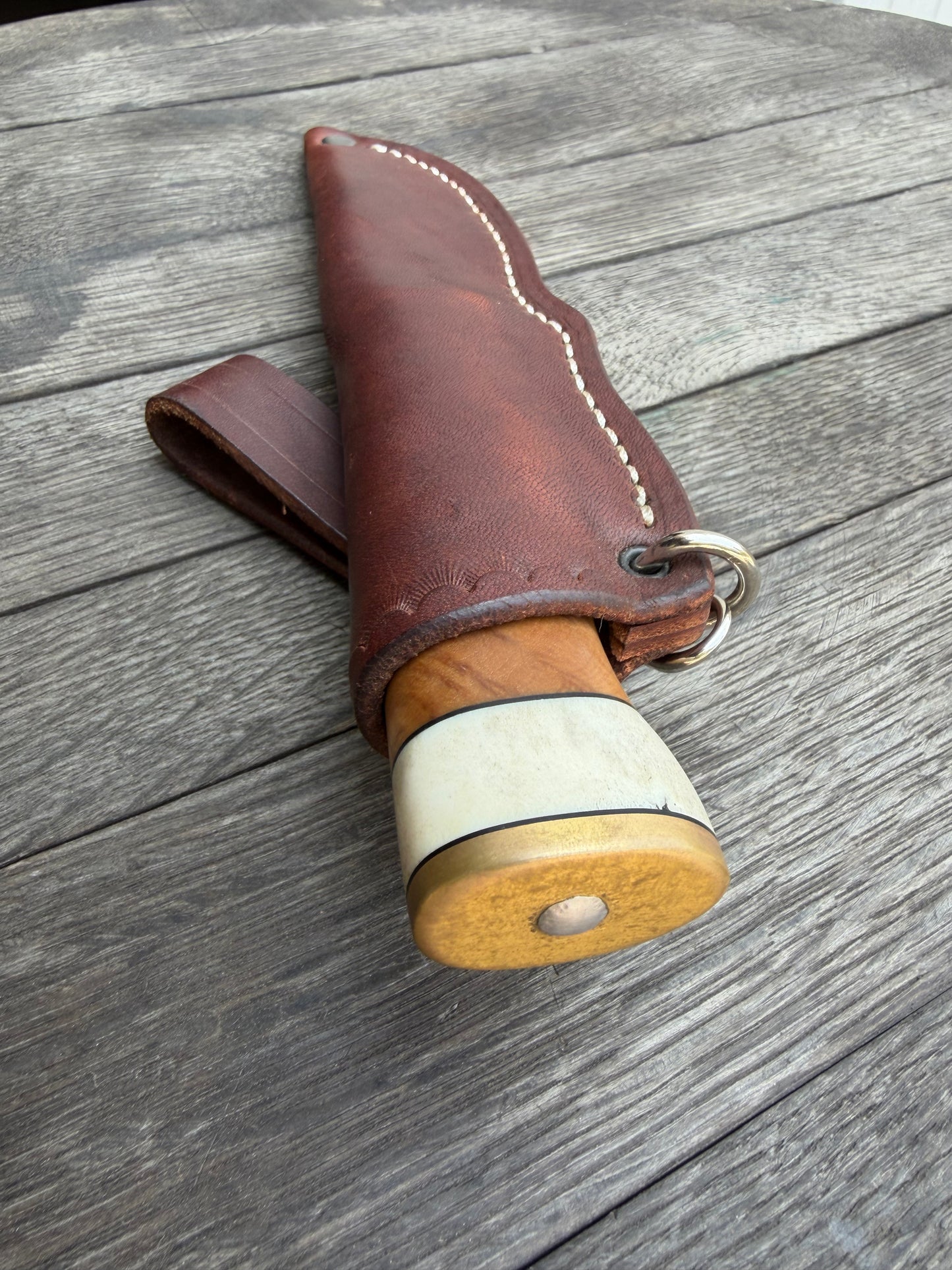 
                  
                    Puukko
                  
                